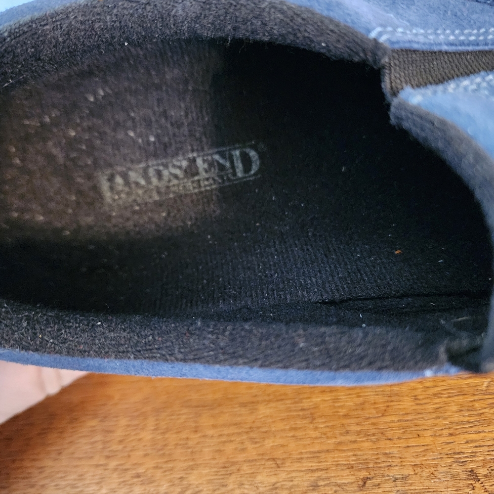 Land's End Suede Slip On Hiking Shoes - Picture 5 of 7